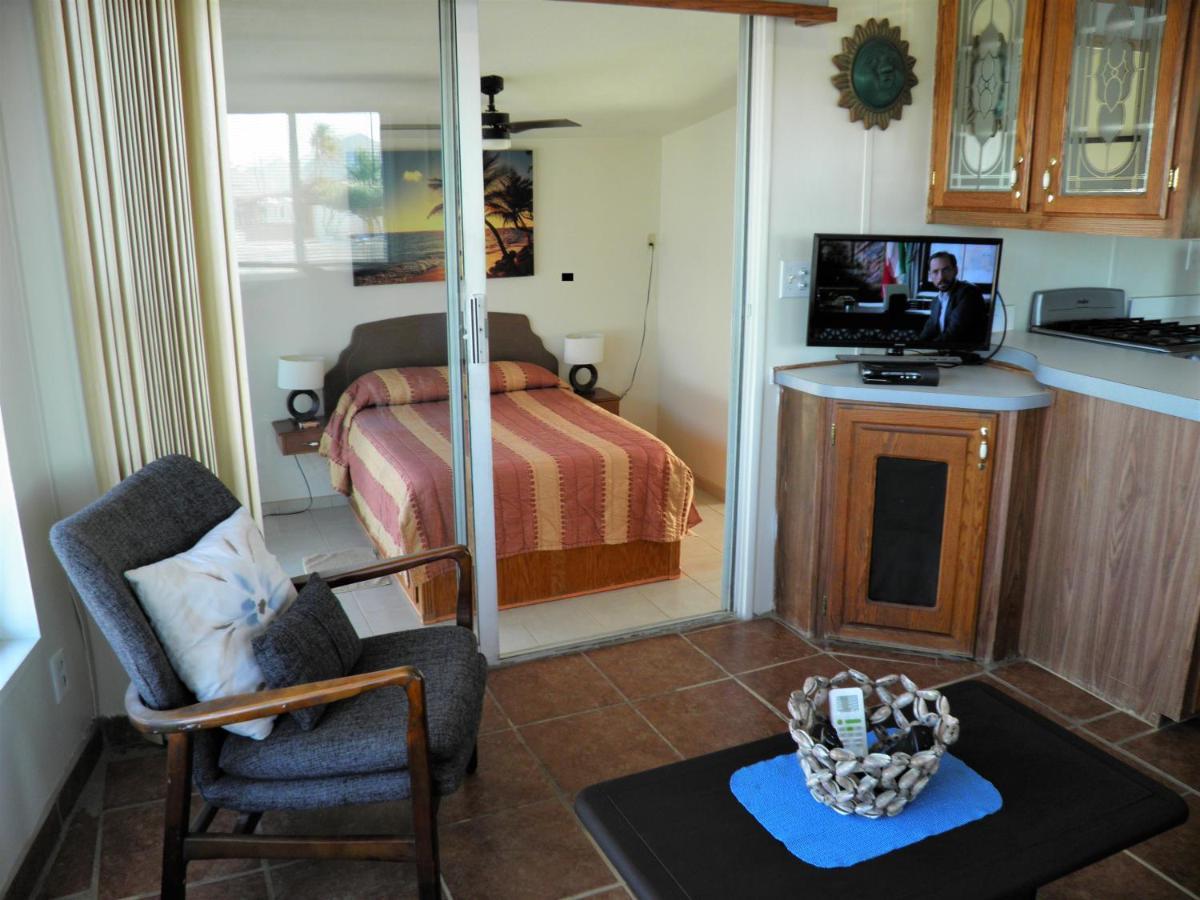 6 &14 Equipped Beach House Seaside Hotel سان فيليبي المظهر الخارجي الصورة