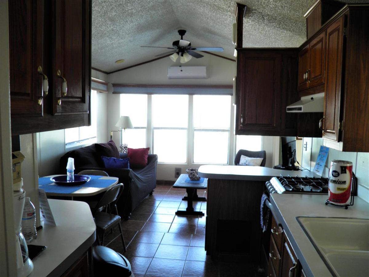 6 &14 Equipped Beach House Seaside Hotel سان فيليبي المظهر الخارجي الصورة