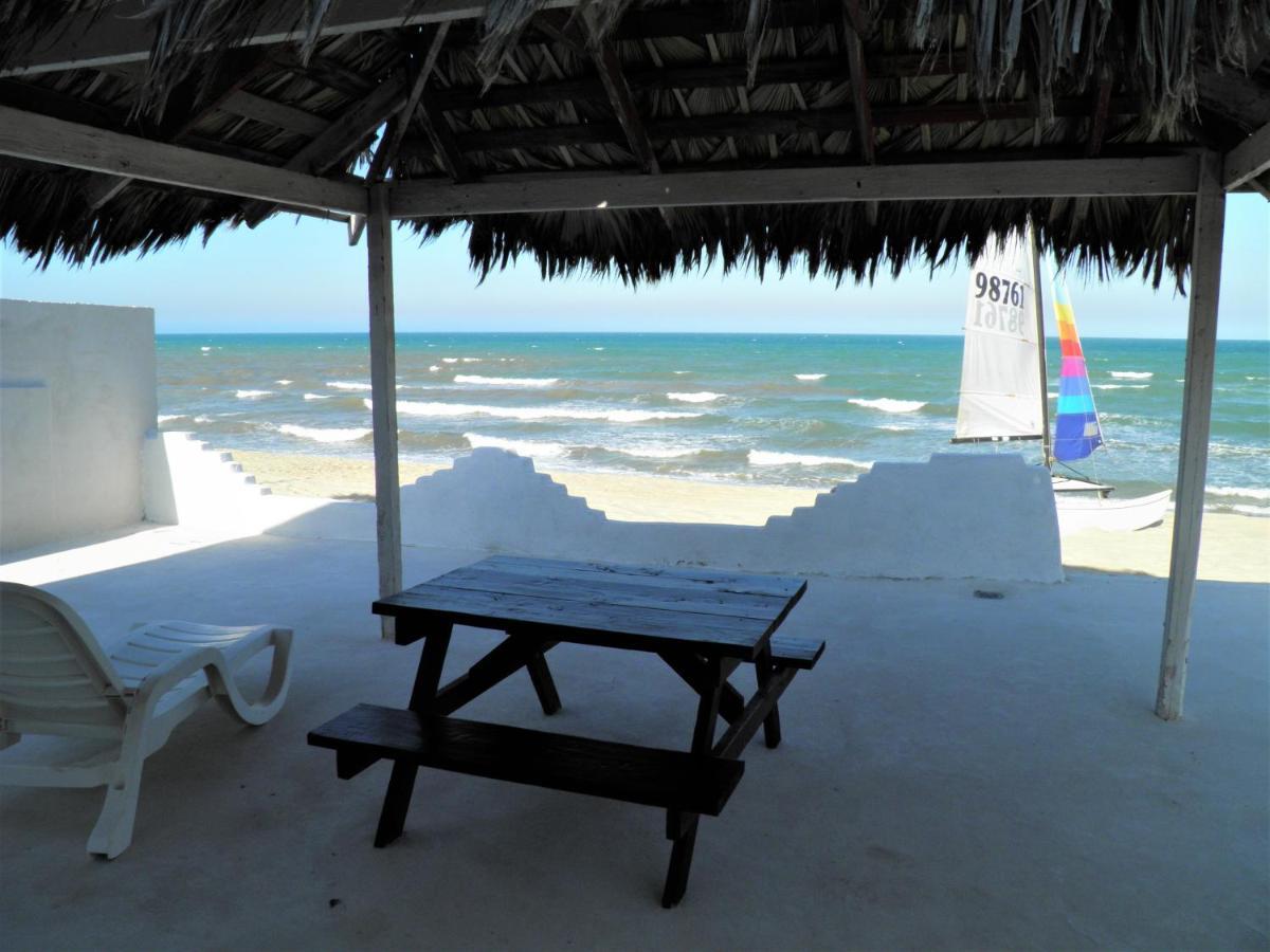 6 &14 Equipped Beach House Seaside Hotel سان فيليبي المظهر الخارجي الصورة